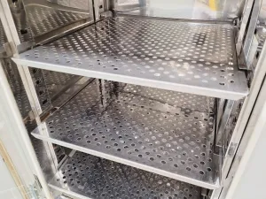 Sanyo MCO-17AI CO2 Incubator, 17 of 18
