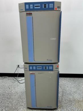 Thermo Scientific NAPCO Series 8000 WJ Double Stack CO2 Incubator for Cell Culture Applications-cover