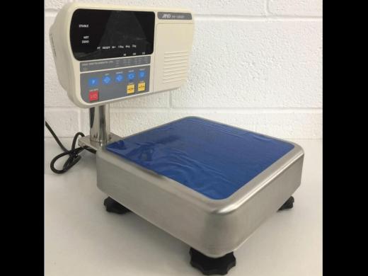 A&D HV-15KGV Digital Platform Scale with 1/3000 Resolution-cover