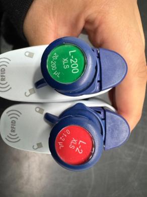 Single Channel Manual Pipettes with 0.2–2.0 µL and 0.1–2.5 µL Volume Ranges-cover