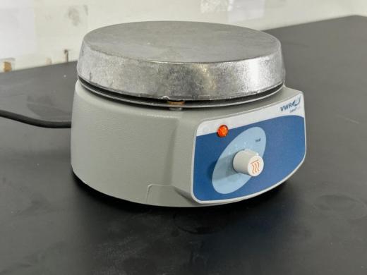 VWR Dylatherm Laboratory Hotplate with Manual Heat Control and Indicator Light-cover