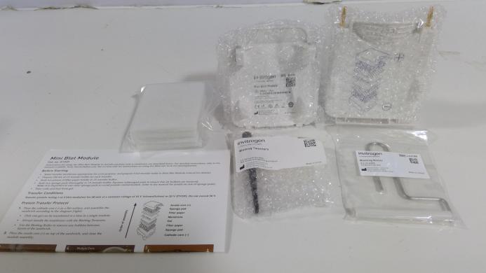 Invitrogen B1000 Mini Blot Module Wet Transfer Device for Mini Gel Tank-cover