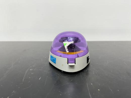 Cole-Parmer Mini Centrifuge for Laboratory Sample Separation-cover