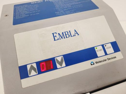 Molecular Devices Skatron Embla Microplate Washer Lab-cover