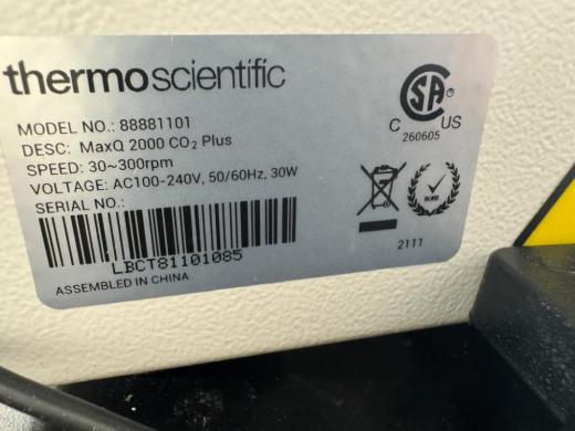 Thermo Scientific MaxQ 2000 CO2 Plus Laboratory Incubator Shaker-cover
