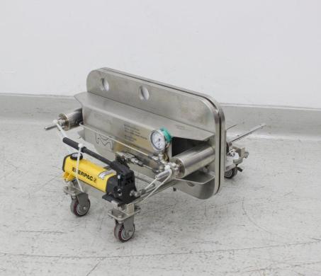 Millipore MP0DPILOT Millistak Pilot Scale Pod Holder 304 Stainless Steel Filtration Component-cover