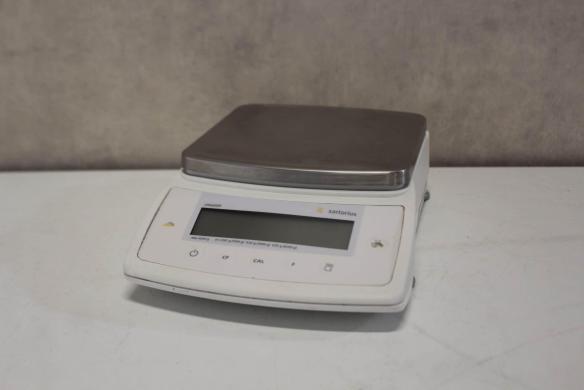 Sartorius CPA6202P Precision Balance-cover