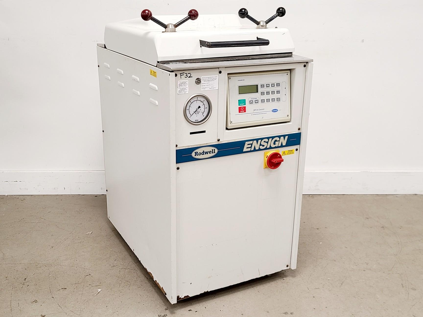 Rodwell Ensign Floor Standing Autoclave 82x56x110 cm Sterilizer