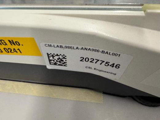 Sartorius Entris ENTRIS224I-1S Analytical Balance with Glass Draft Shield-cover