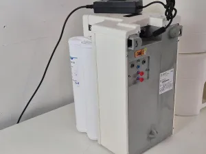 Millipore Sigma RioS Essential 24 RO Water Purification Tank, 7 of 12