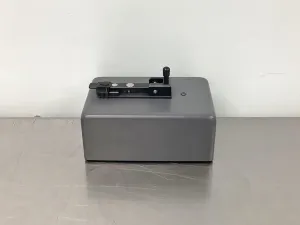 Thermo Fisher Scientific NanoDrop 3300 Microvolume Fluorometer for Nucleic Acid and Protein Quantification, 3 of 17
