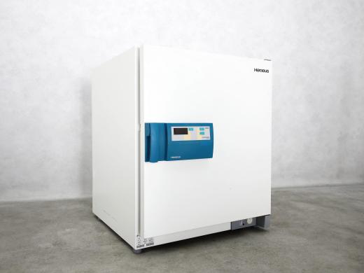 Heraeus Function line B20 Laboratory Incubator with 70ºC Max Temperature-cover