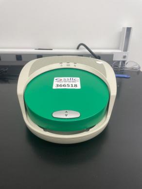 Bio-Rad QX200 Droplet Generator for Digital PCR Applications-cover