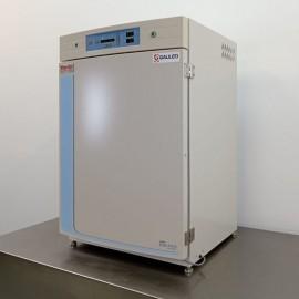 Thermo Scientific Steri-Cycle 371 CO2 Incubator with HEPA Filtration and Thermal Sterilization