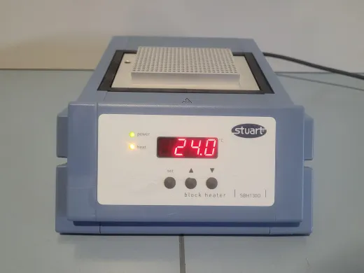 STUART SBH130D Digital Dry Bath Heater for 384-Well Microplates