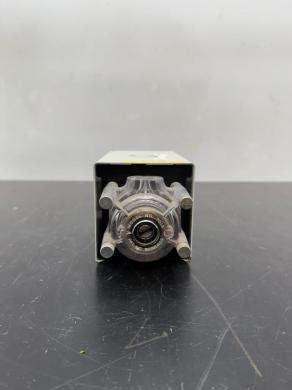 Masterflex Peristaltic Pump by Cole-Parmer for Precise Fluid Handling-cover