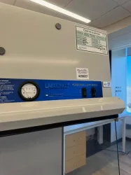 Labconco Purifier 8' Horizontal Clean Bench, 3 of 4