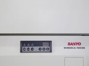 Sanyo MDF-U443 Biomedical Freezer -44ºC to -18ºC, 426L Capacity, 4 of 4