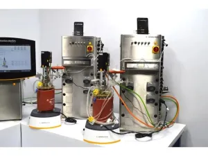Sartorius Biostat B-DCU 4-Fold Single-Use Cell Culture Bioreactor System with Univessel SU Vessels, 53 of 65
