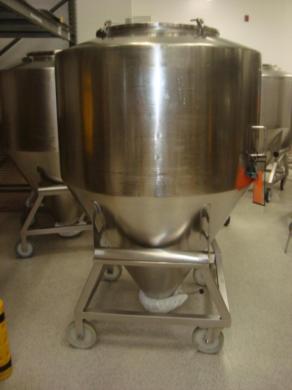 Bohle Mobile 1400 Liter Capacity Stainless Steel Tote for Bioprocessing and Storage-cover