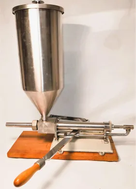 Manual Stainless Steel Table-Mounted Filling Machine with 10L Hopper