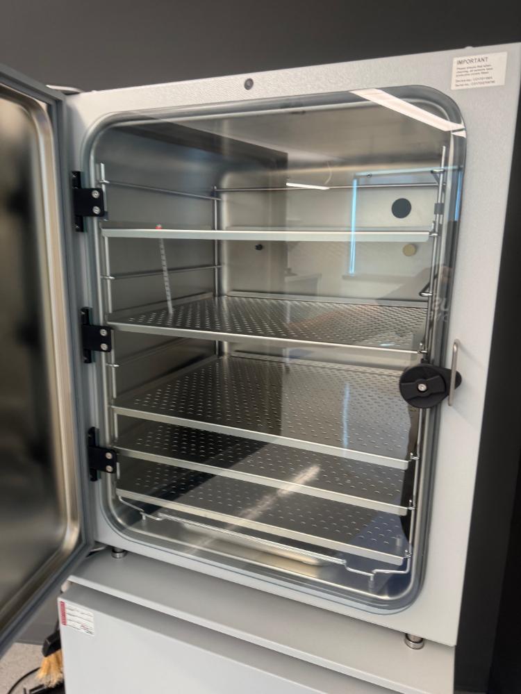 New Brunswick Galaxy 170R Double Stack CO2 Incubator with Dual Independent Chambers