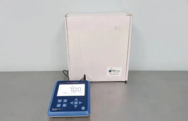 Thermo Scientific Orion Lab Star PH111 Benchtop pH and ORP Meter with Temperature Measurement