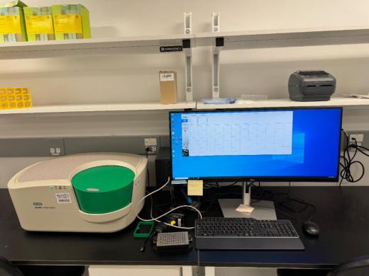 Bio-Rad QX200 Droplet Reader Digital PCR Instrument-cover