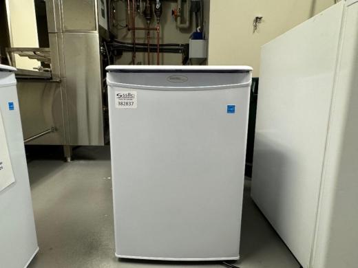 Danby Undercounter Refrigerator for Laboratory Sample and Reagent Storage-cover