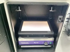 UVP Biospectrum AC Fluorescence and Chemiluminescent Gel Imaging System with CCD Camera, 8 of 22