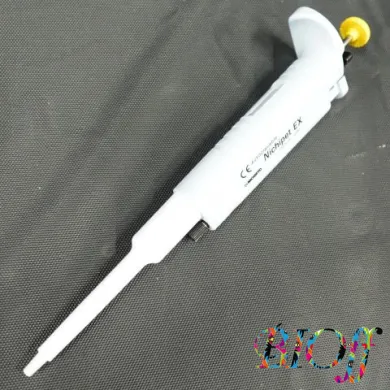 Nichiryo Nichipet EX Adjustable Micropipette 20–200 µL