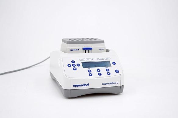 Eppendorf ThermoMixer C Incubated Mixer Shaker with 24 x 1.5 mL SmartBlock