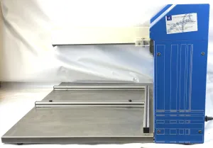AES XY500 Robotic Dispenser for Automated Culture Media Filling, 3 of 7