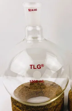 TLG 1000mL Borosilicate Glass Round-Bottom Boiling Flask with 24/40 Joint