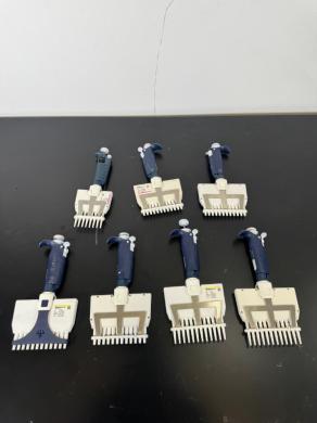Gilson Pipetman Multichannel Pipettes - Quantity 7-cover
