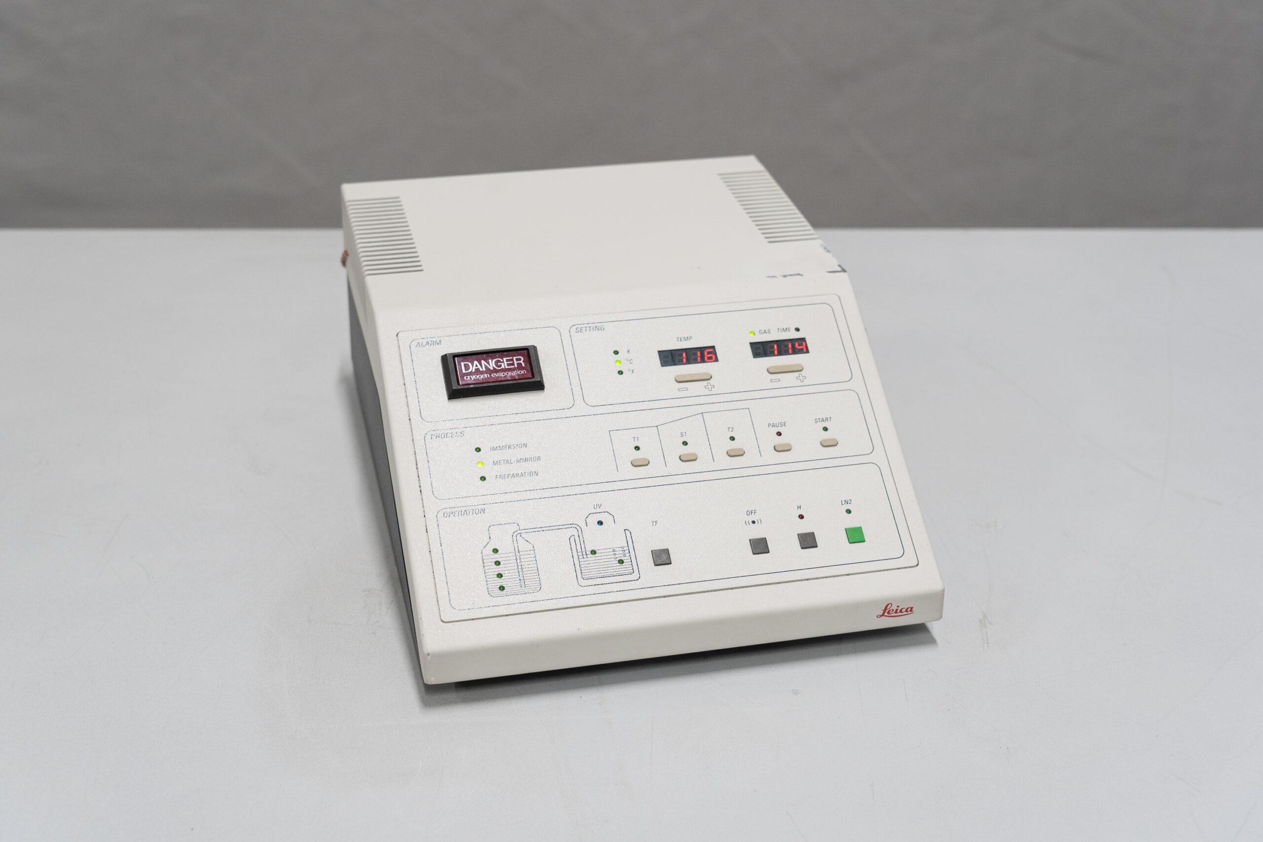 Leica EM-CPC Microsystem Controller for Cryofixation and Temperature-Controlled Cryo Repair
