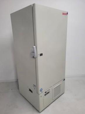 Sanyo MDF-U5386S Ultra-Low Temperature Freezer -86 Lab-cover