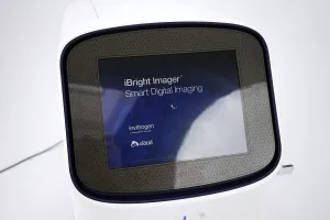 Thermo Fisher Scientific Invitrogen iBright FL1500 Fluorescence and Chemiluminescence Imaging System, 2 of 6