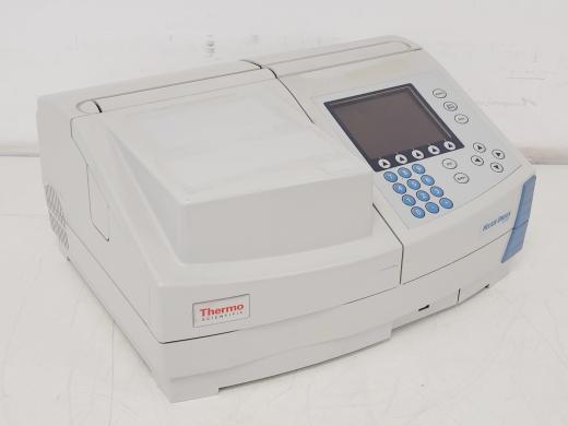 Thermo Scientific Helios Omega UV-Vis Spectrophotometer for Precise Molecular Absorbance Analysis-cover