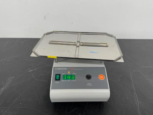 Corning LSE Digital Microplate Shaker for Controlled Microplate Agitation-cover