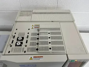 Shimadzu GC-2010 Gas Chromatograph with AOC-20i Auto Injector and AOC-20s Autosampler, 11 of 15