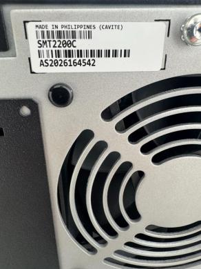 APC Smart-UPS 2200 SMT2200C High-Performance Uninterruptible Power Supply-cover