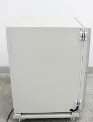 Panasonic MCO-170AICUV-PA CO2 Incubator with Touchscreen Control, 5.8 cu.ft. Capacity, 9 of 9