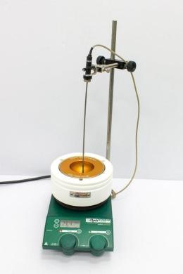 Chemglass Opti Chem Digital Hotplate Stirrer CG-1992-R100 with 100ML Reaction Block Insert-cover