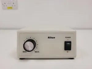 Nikon Eclipse TE200 Inverted Microscope with Objectives, 38 of 40