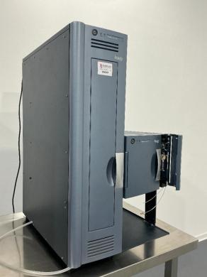 Waters Acquity Sample Organizer / Sample Manager FL Autosampler for HPLC-cover