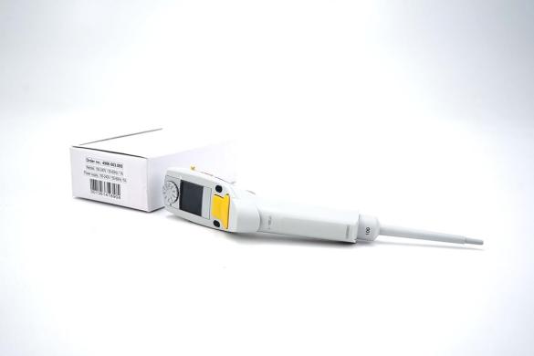 Eppendorf Xplorer plus Electronic Single-Channel Pipette, 5–100 µL-cover