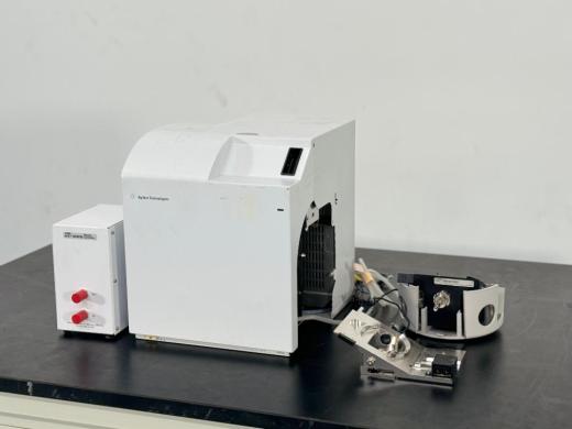 Agilent G4240A HPLC-Chip Cube Microfluidic HPLC System Controller-cover