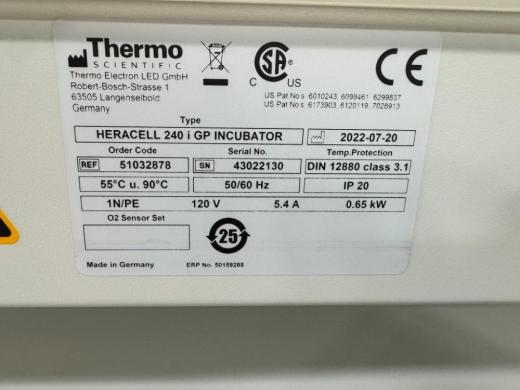 Thermo Scientific Heracell 240i Doublestack CO2 Incubator for Cell Culture-cover