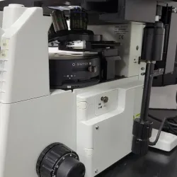 Olympus IX71 Inverted Microscope with Fluorite Objectives, Phase Contrast, and Fluorescence, 7 of 8